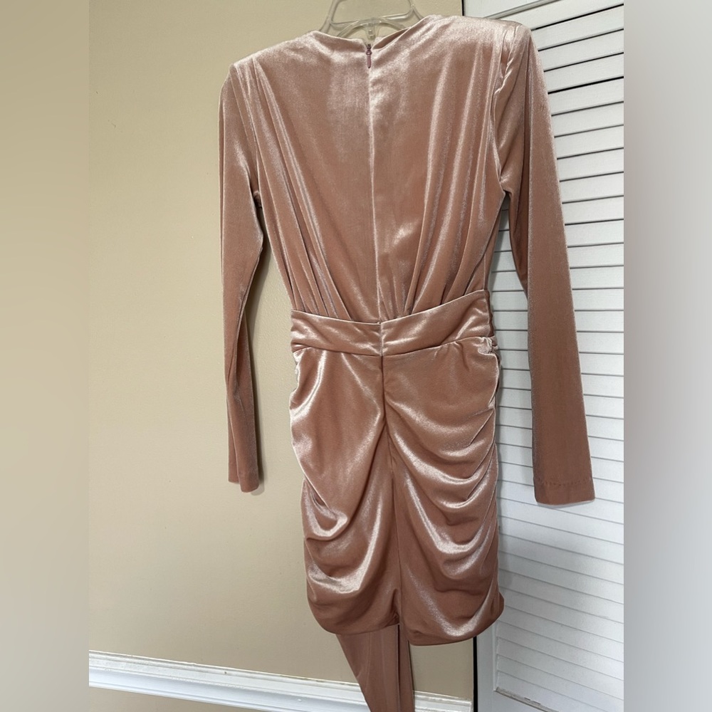 House of CB Pink Velvet Mini Dress Farrah Deep V Long Sleeve Party